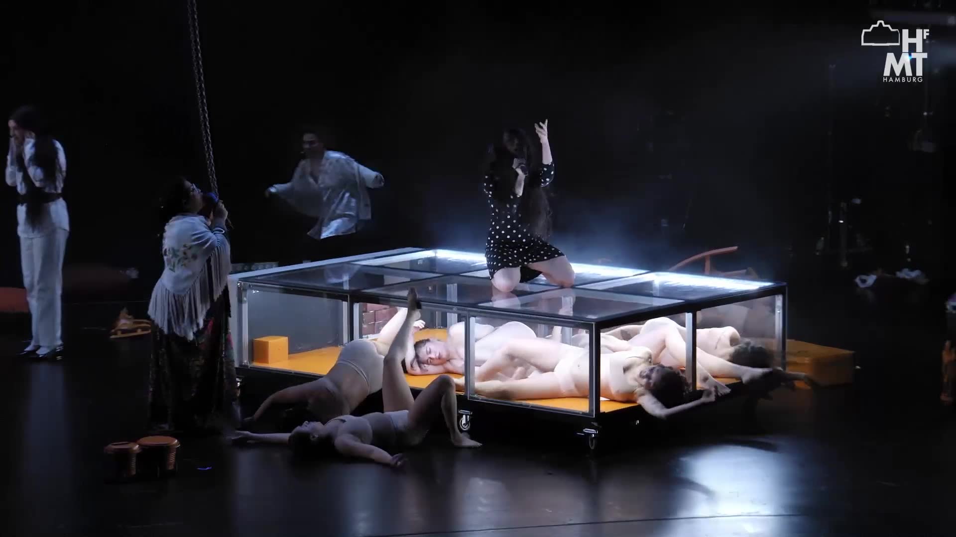 Miniaturansicht - NOS VIVIMOS MURIENDO / Wir sterben, also leben wir