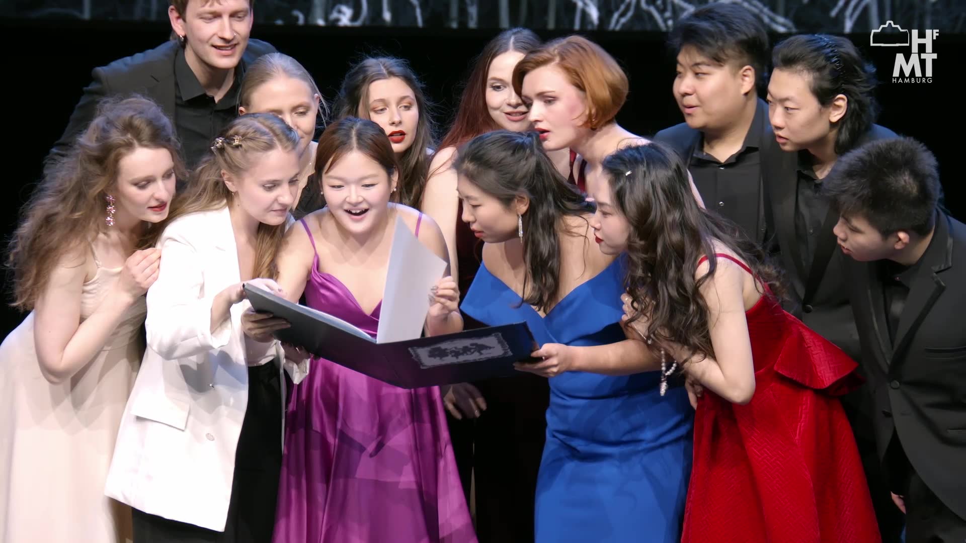 Miniaturansicht - OPERNGALA 2025 - Es singen Studierende des Master Oper