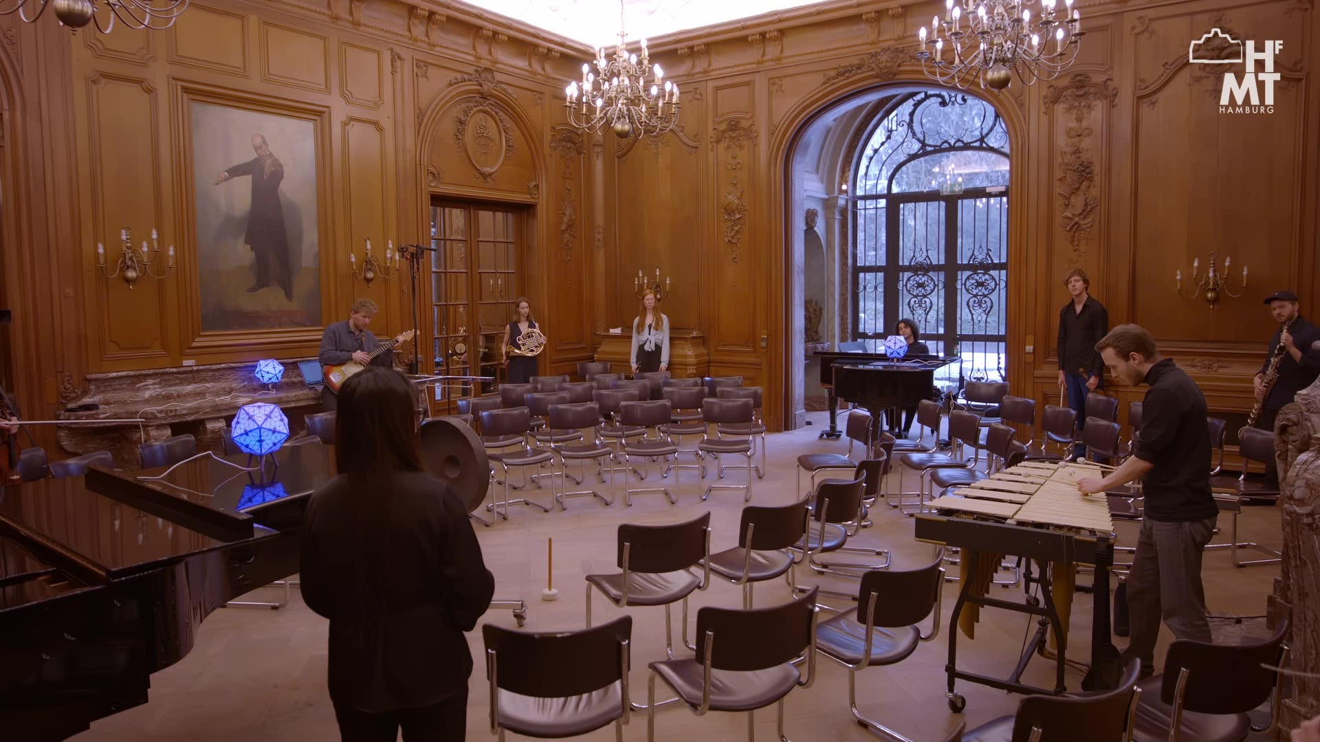 Miniaturansicht - Rehearsal of REFRACTIONS - STEGREIF - the improvising symphony orchestra
